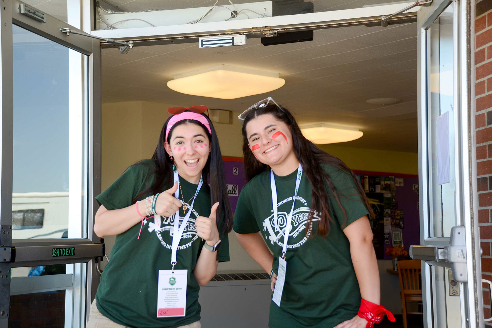 ENMU Students at Dawg Days Move In Day